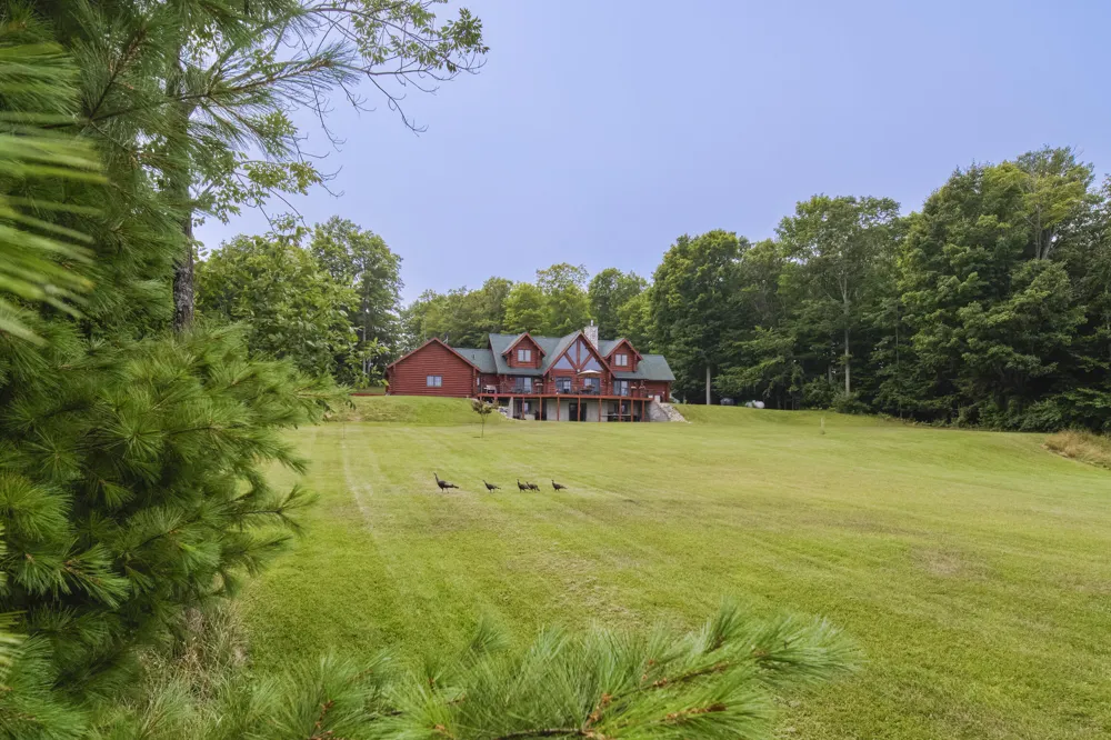 302 E Kott Road Manistee, MI 49660