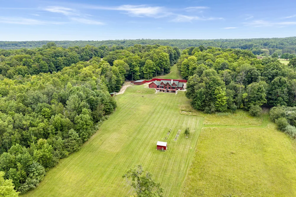 302 E Kott Road Manistee, MI 49660