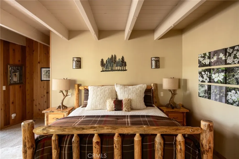26621 Thunderbird Lake Arrowhead, CA 92352