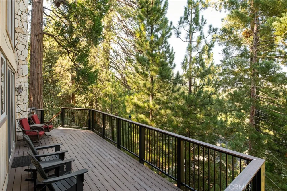 26621 Thunderbird Lake Arrowhead, CA 92352