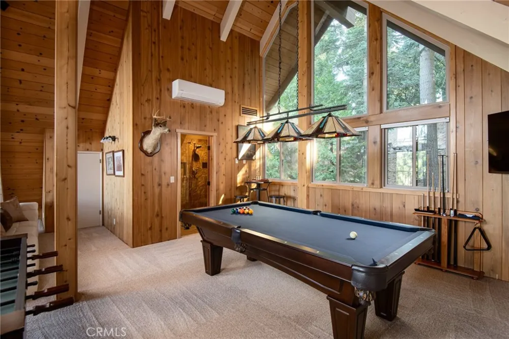 26621 Thunderbird Lake Arrowhead, CA 92352