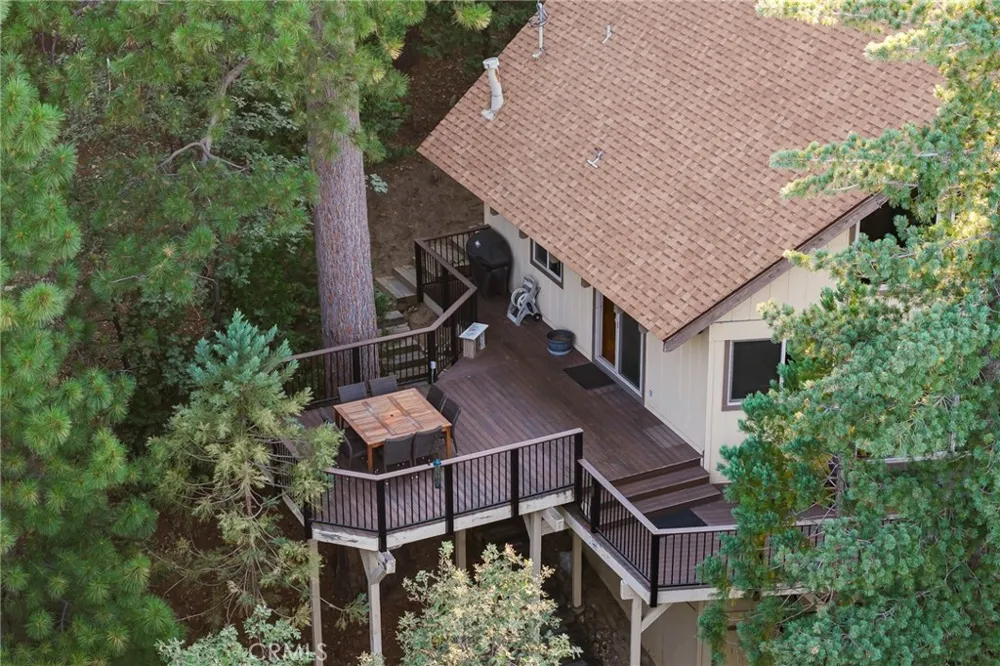26621 Thunderbird Lake Arrowhead, CA 92352