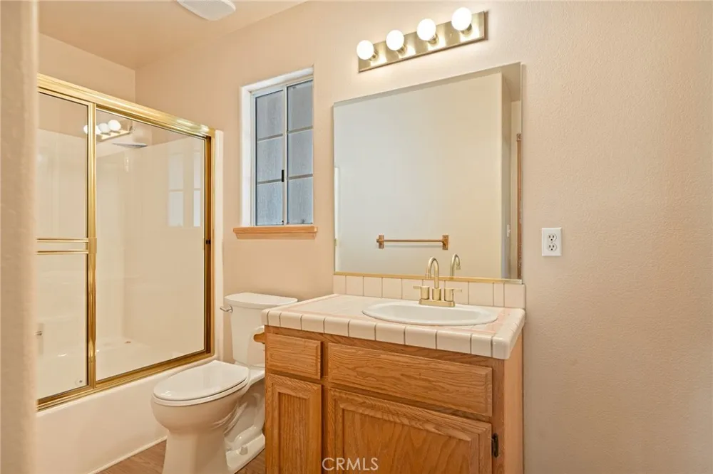 1208 Aleutian Lake Arrowhead, CA 92352