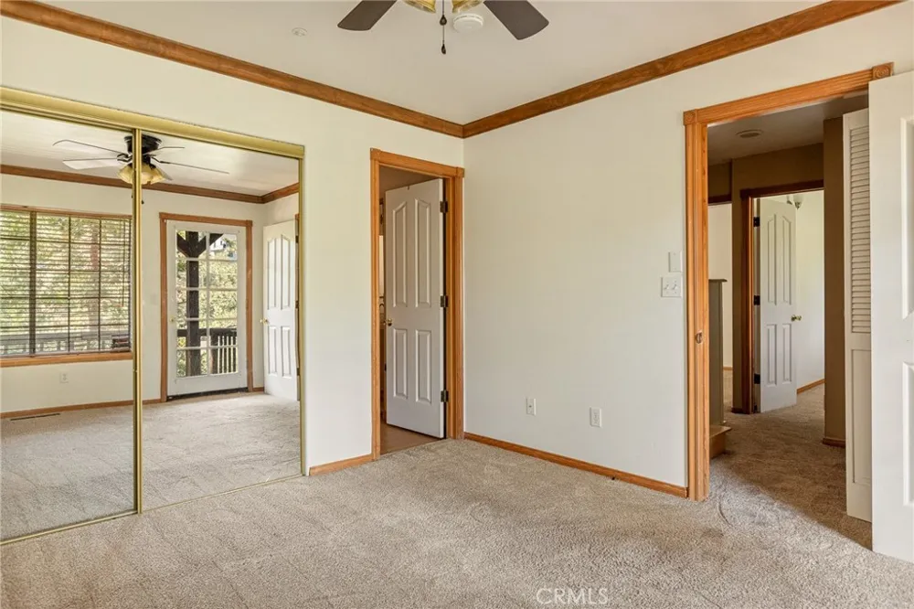 1208 Aleutian Lake Arrowhead, CA 92352
