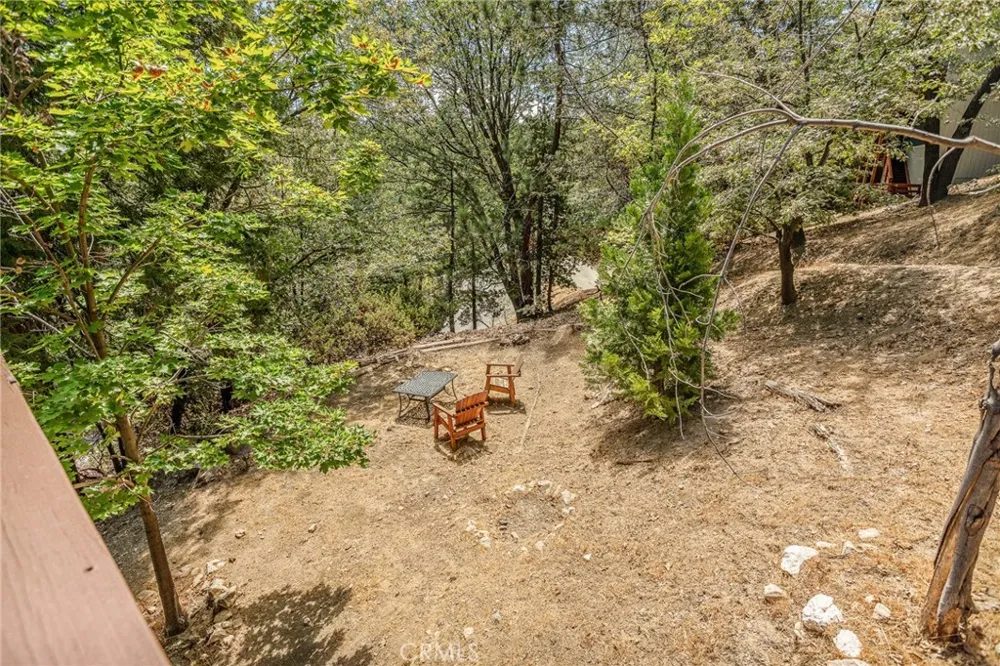 1208 Aleutian Lake Arrowhead, CA 92352