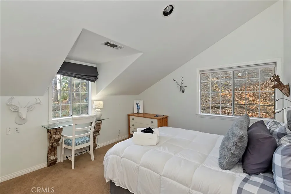 27832 St Bernard Lake Arrowhead, CA 92352
