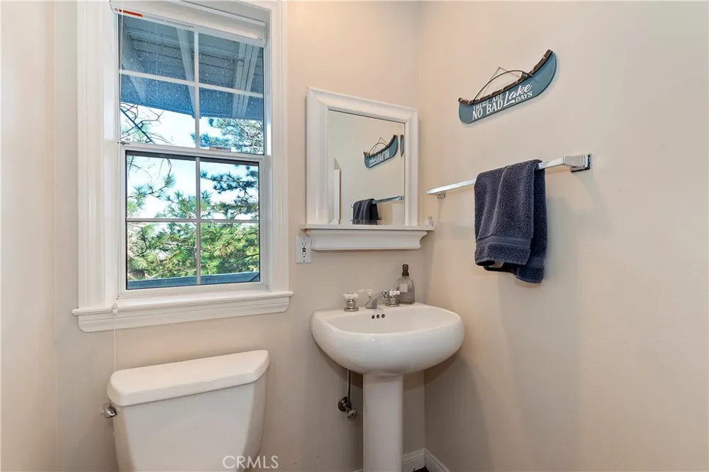 27832 St Bernard Lake Arrowhead, CA 92352