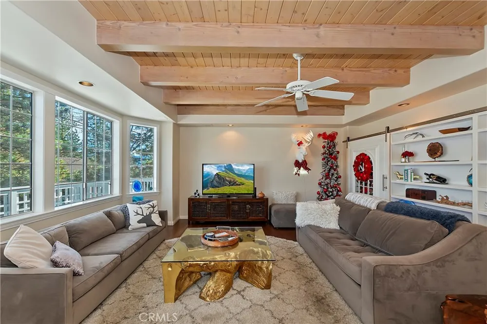 27832 St Bernard Lake Arrowhead, CA 92352