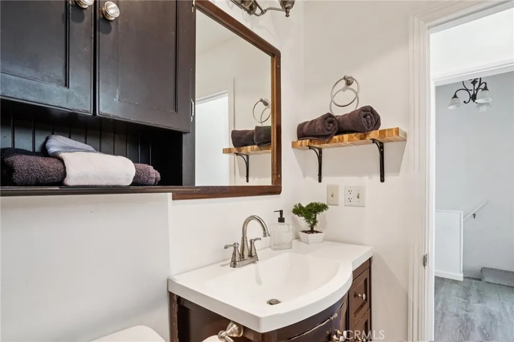 670 Villa Grove Avenue Big Bear, CA 92314
