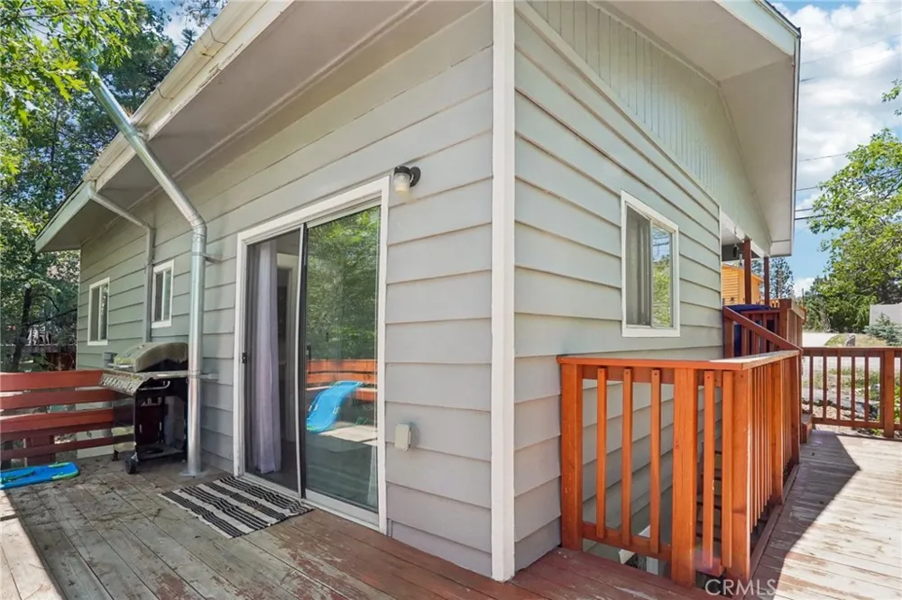 670 Villa Grove Avenue Big Bear, CA 92314