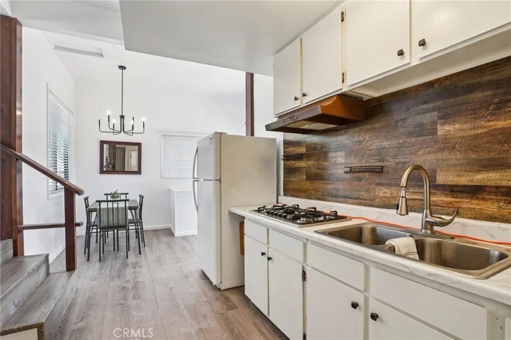 670 Villa Grove Avenue Big Bear, CA 92314