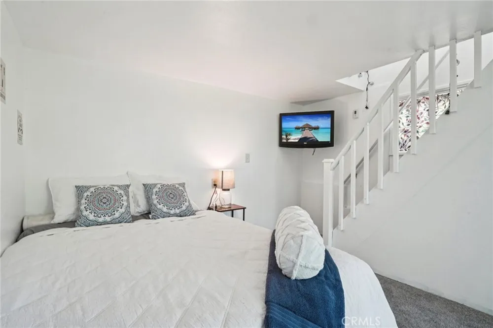 670 Villa Grove Avenue Big Bear, CA 92314