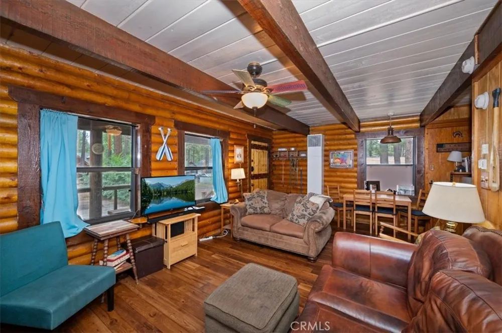 459 Jeffries Big Bear Lake, CA 92315