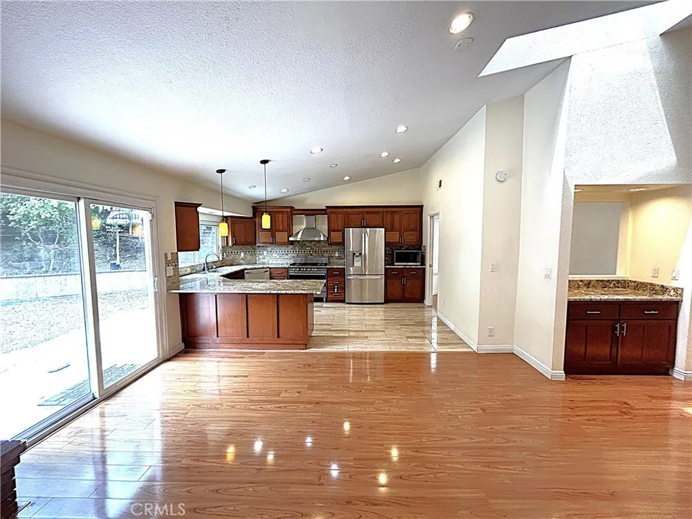 904 Sky Meadow Walnut, CA 91789