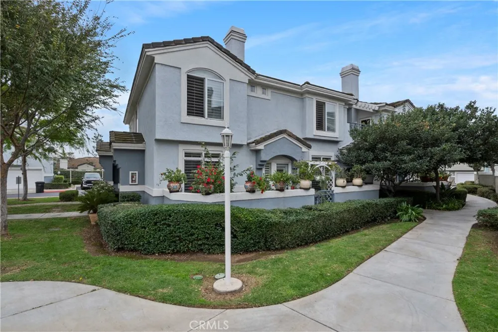 686 Azure Corona, CA 92879