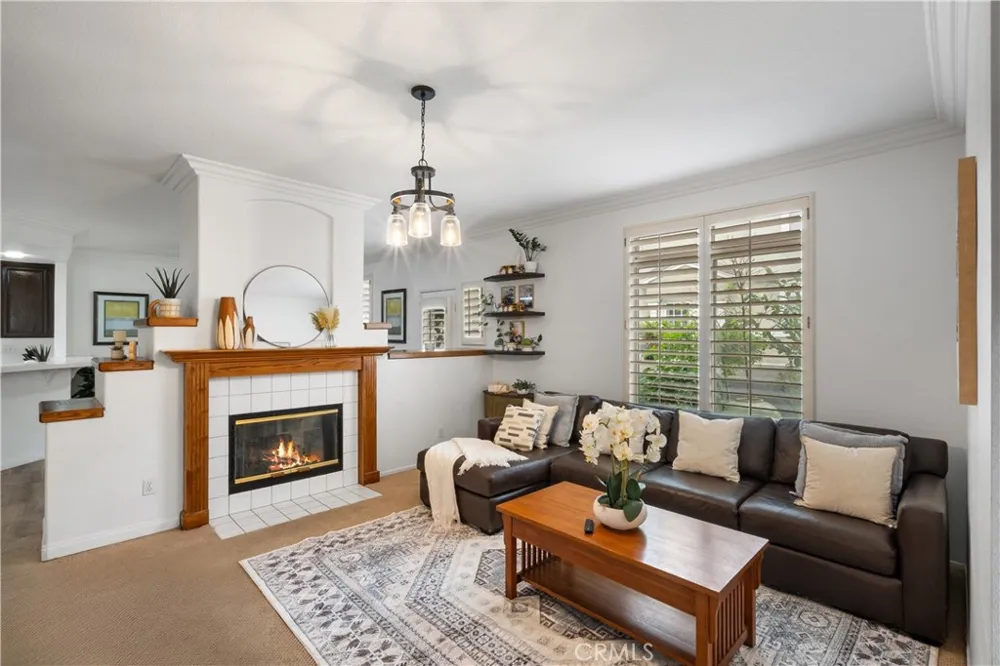 686 Azure Corona, CA 92879