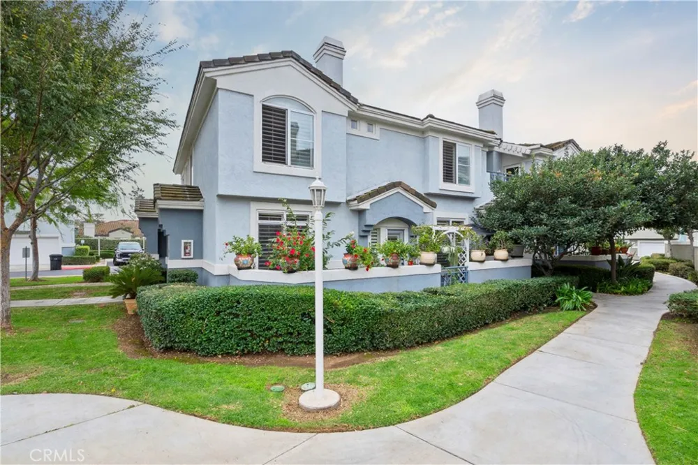 686 Azure Corona, CA 92879