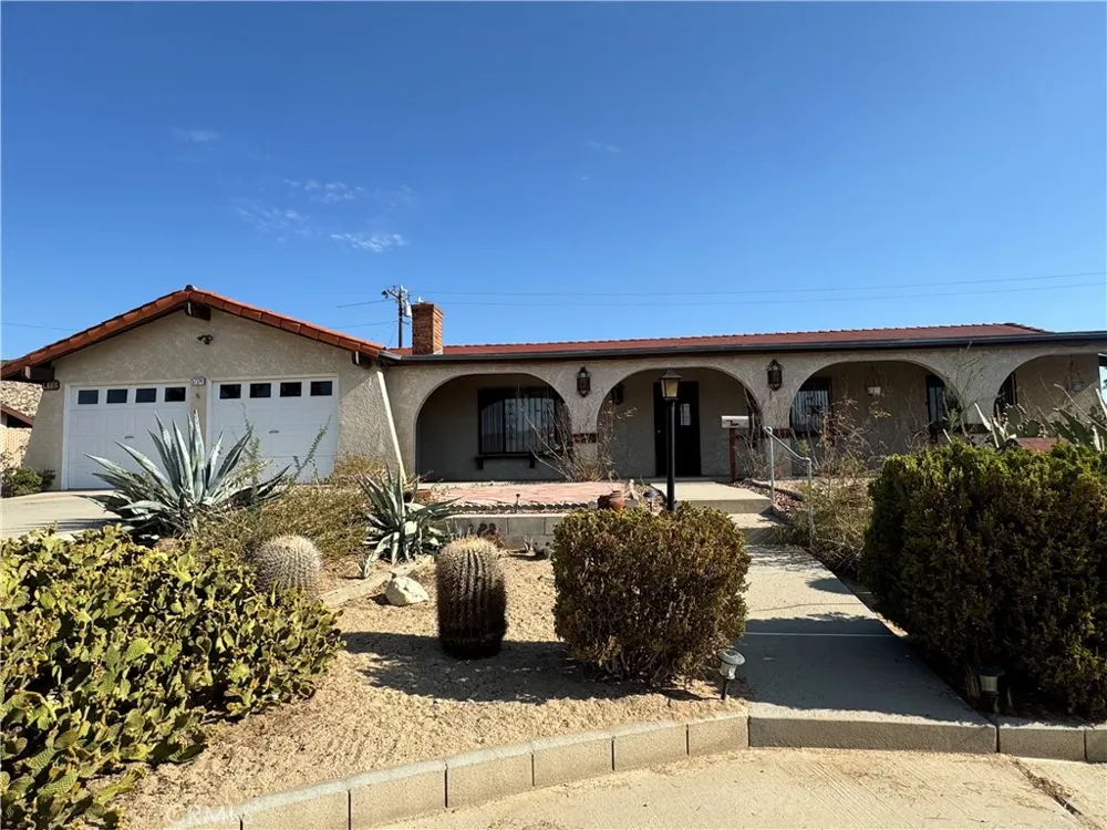 57374 Warren Yucca Valley, CA 92284