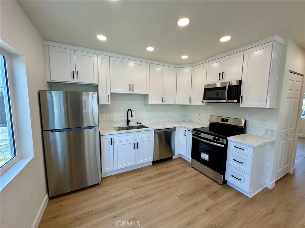 1936 W Valencia Drive #A Fullerton, CA 92833
