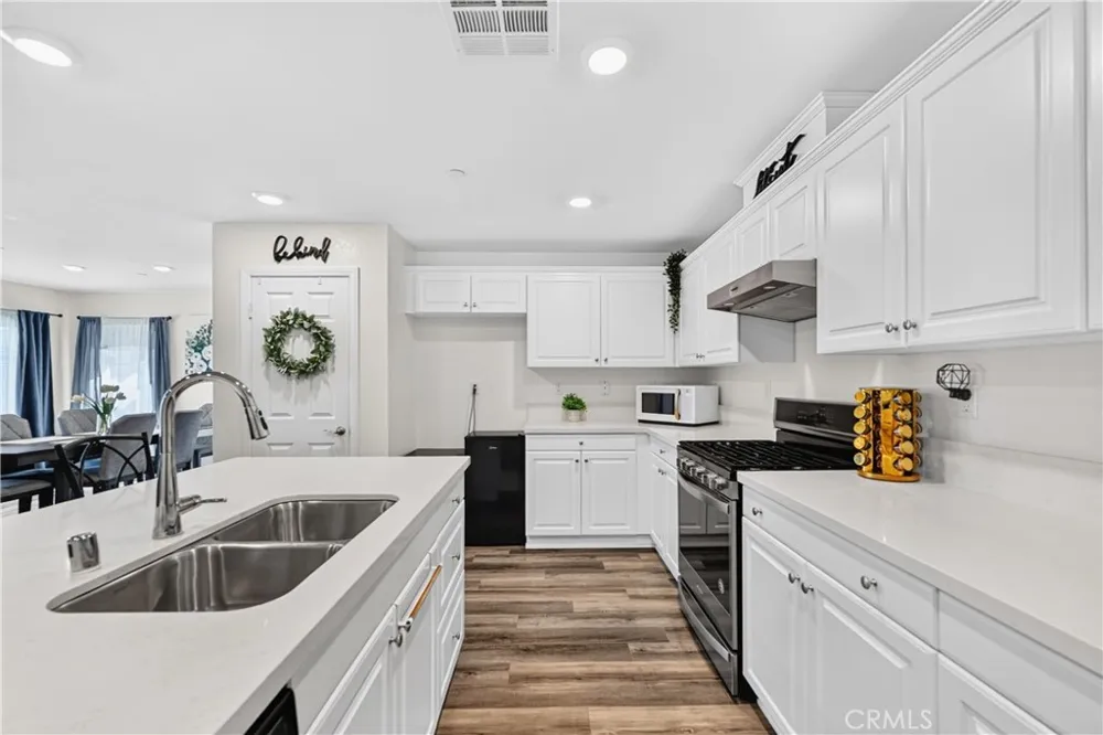 2417 Tulip Drive Perris, CA 92570
