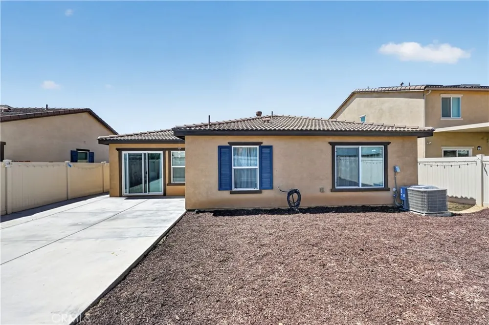 2417 Tulip Drive Perris, CA 92570
