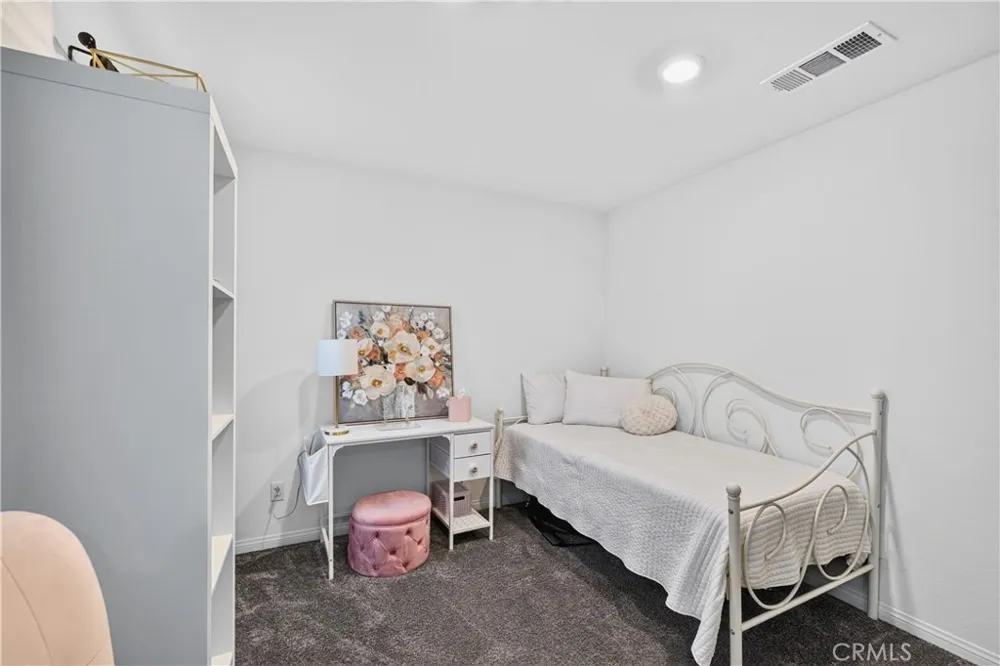 2417 Tulip Drive Perris, CA 92570
