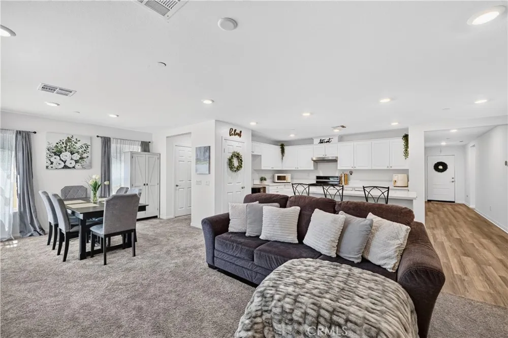 2417 Tulip Drive Perris, CA 92570