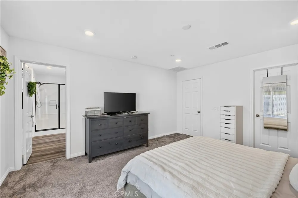 2417 Tulip Drive Perris, CA 92570