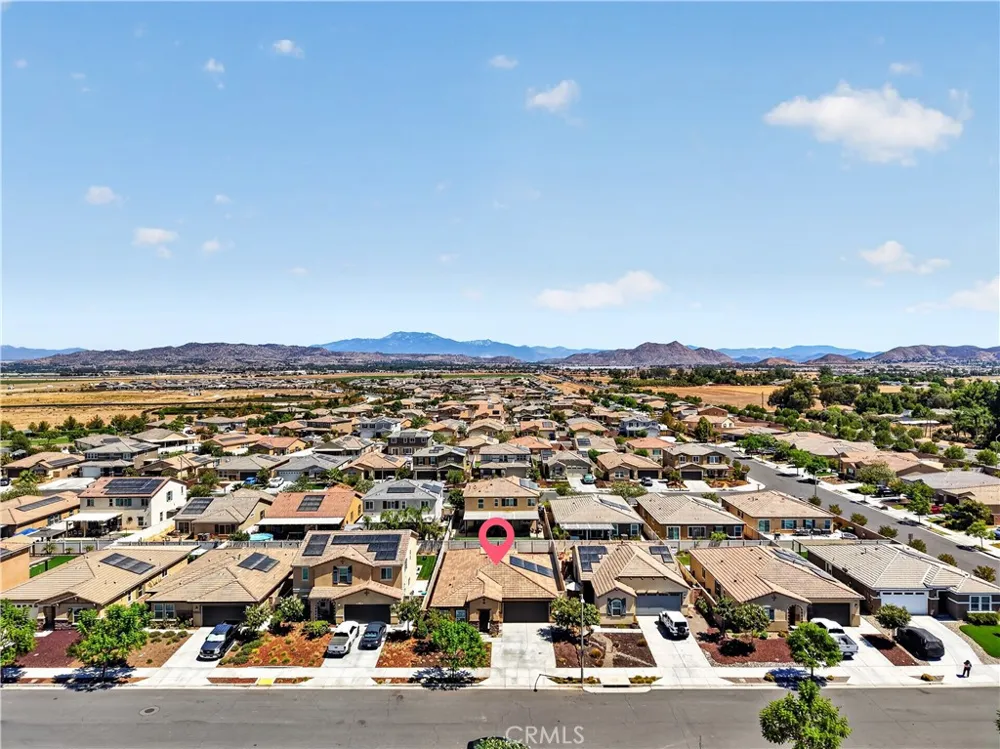 2417 Tulip Drive Perris, CA 92570