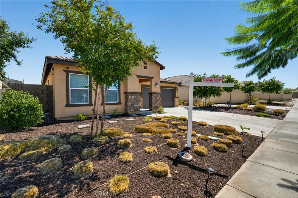 2417 Tulip Drive Perris, CA 92570