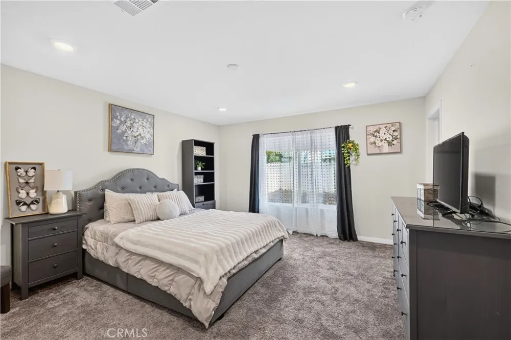 2417 Tulip Drive Perris, CA 92570