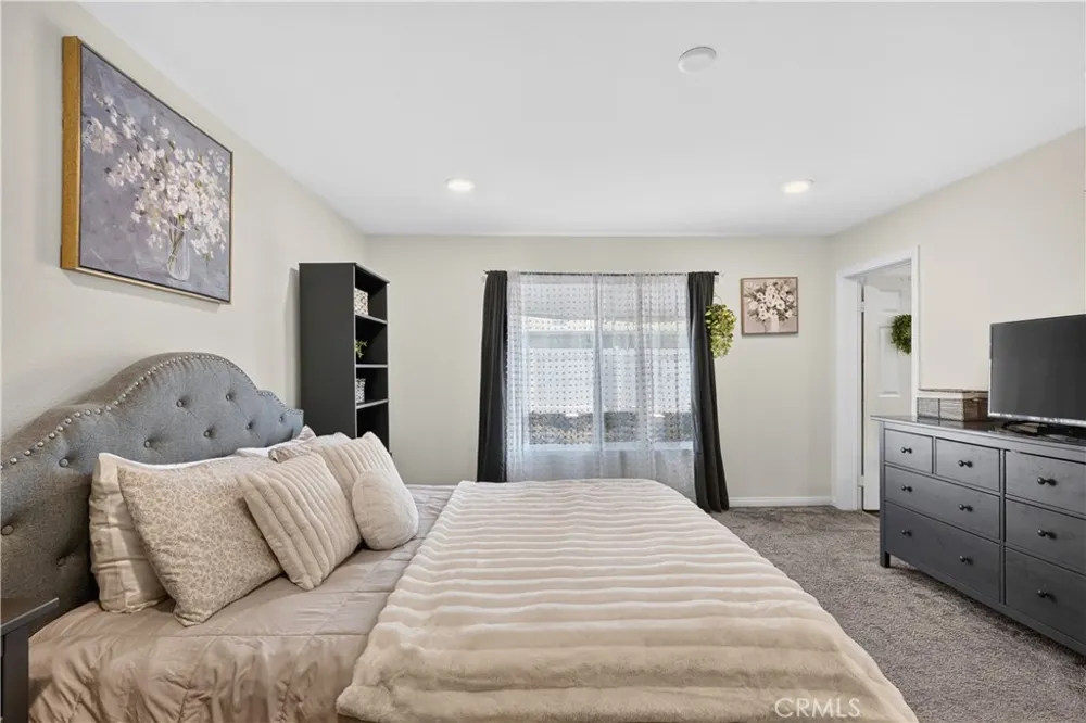 2417 Tulip Drive Perris, CA 92570