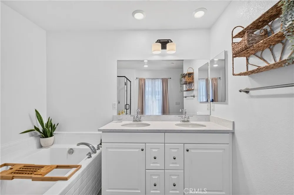 2417 Tulip Drive Perris, CA 92570
