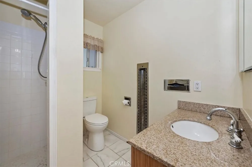 932 Cedar Drive Crestline, CA 92325