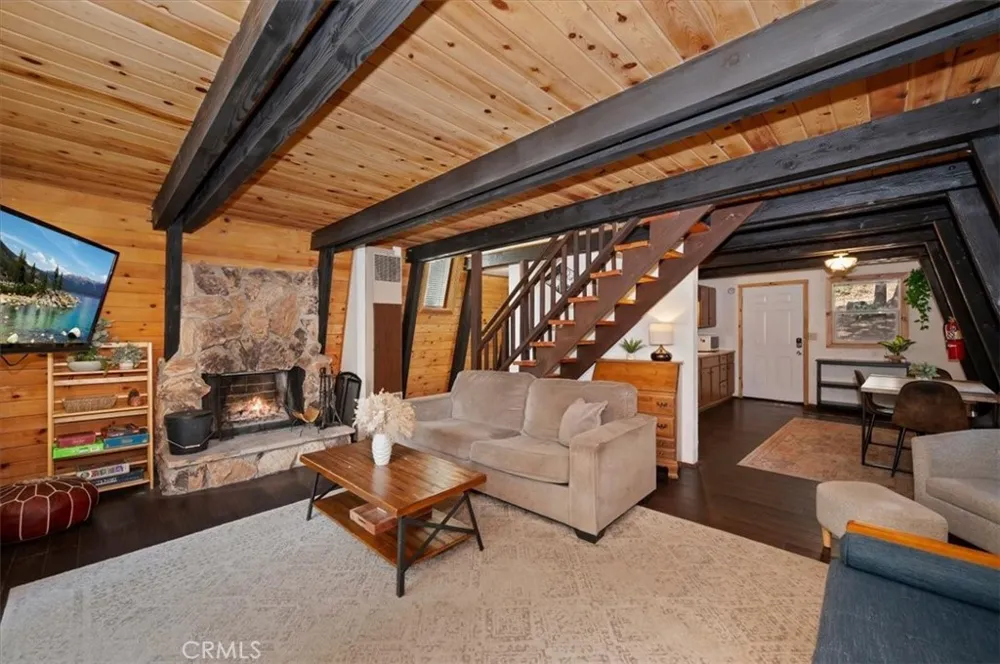 1323 Silverado Big Bear City, CA 92314