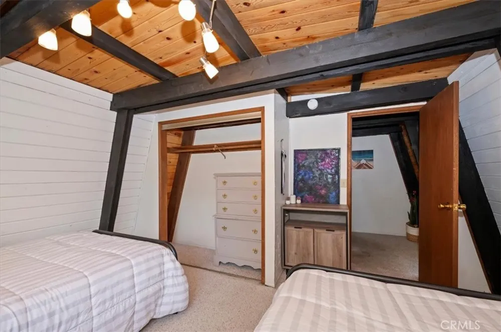 1323 Silverado Big Bear City, CA 92314