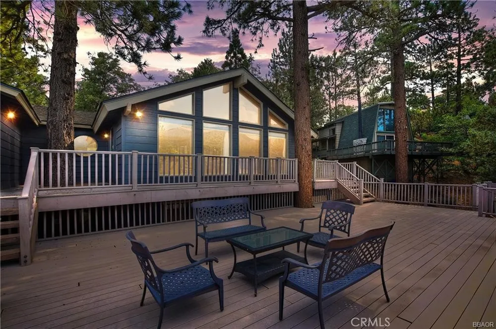 43939 Yosemite Drive Big Bear Lake, CA 92315