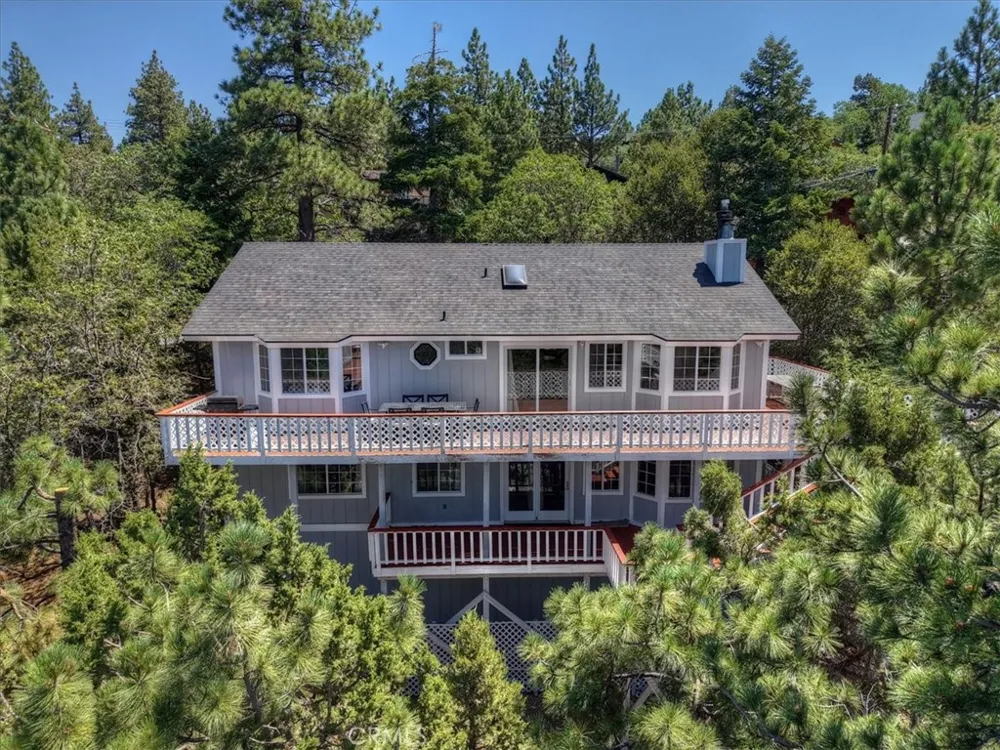 43659 Wolf Big Bear Lake, CA 92315