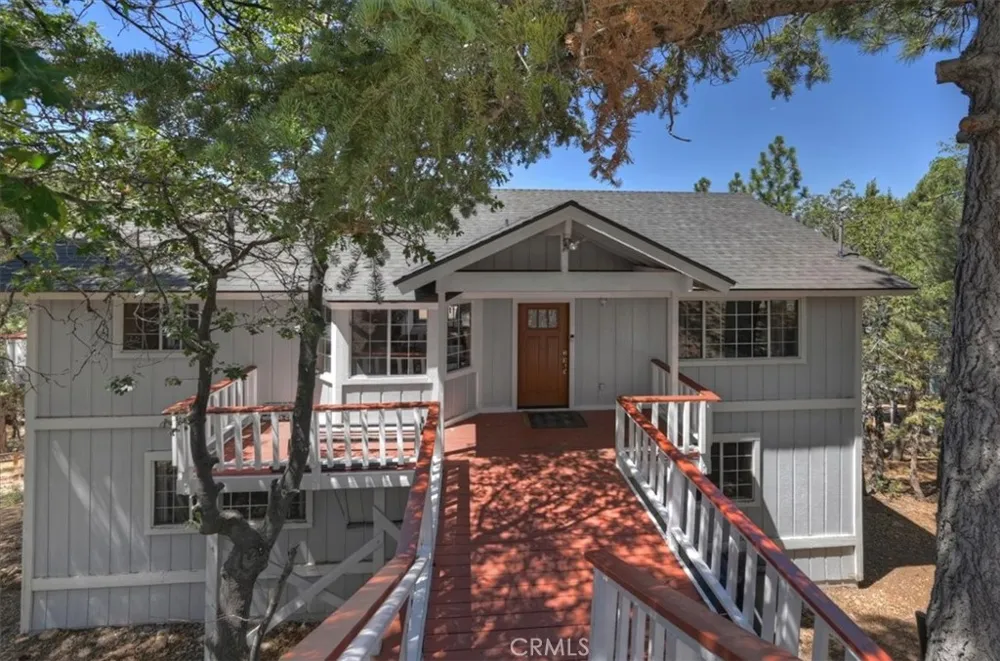43659 Wolf Big Bear Lake, CA 92315