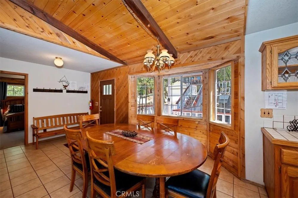 43659 Wolf Big Bear Lake, CA 92315