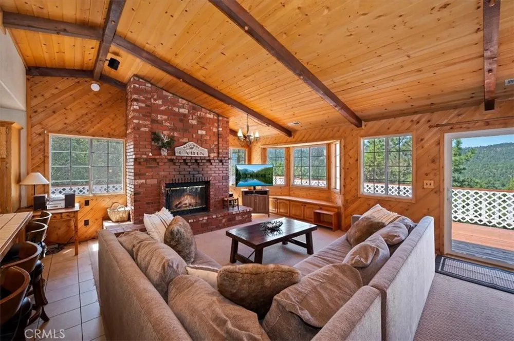43659 Wolf Big Bear Lake, CA 92315
