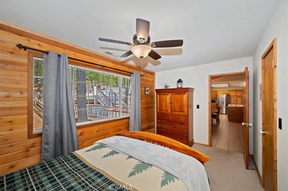 43659 Wolf Big Bear Lake, CA 92315