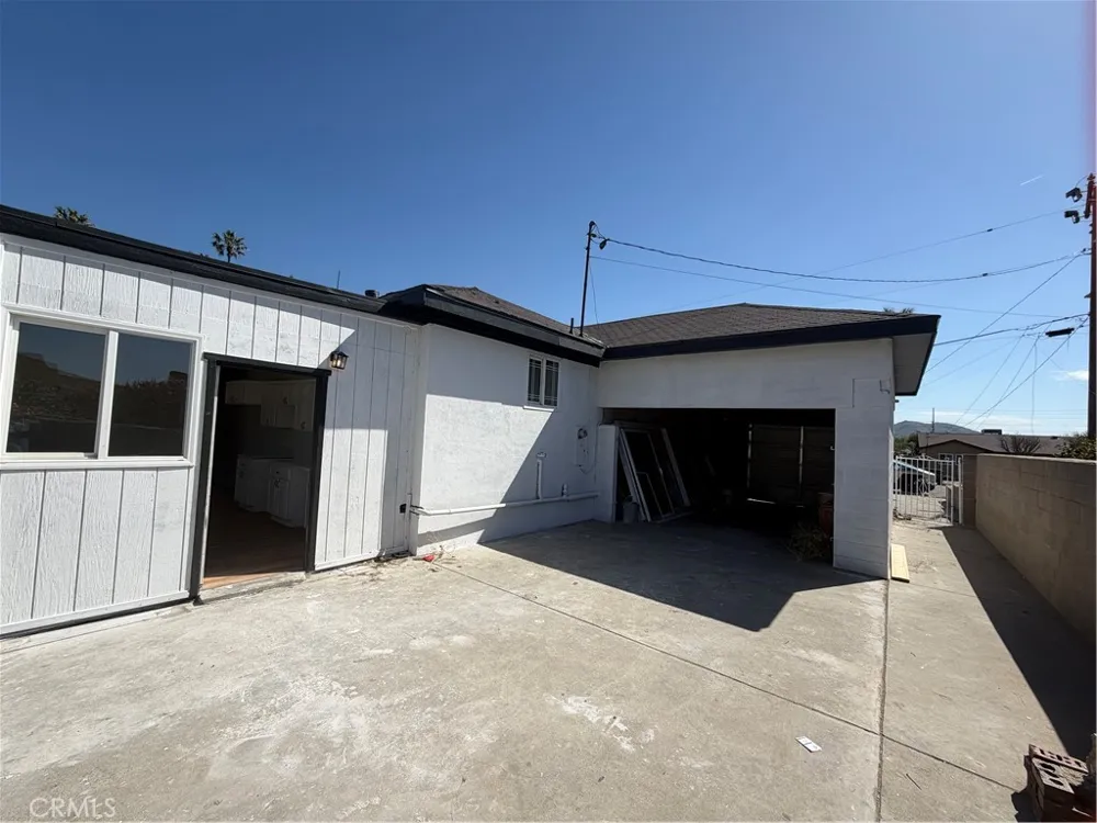 17468 Grevillea Street Fontana, CA 92335