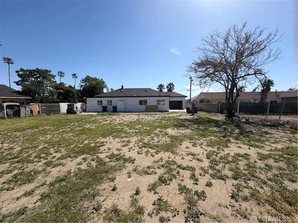 17468 Grevillea Street Fontana, CA 92335