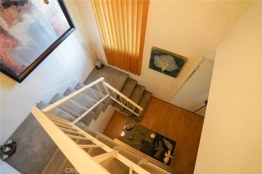 15735 Nordhoff #26 Los Angeles, CA 91343