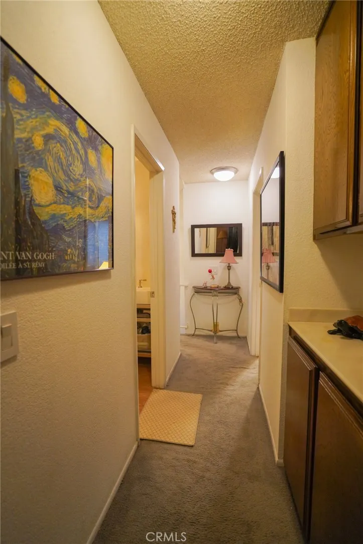 15735 Nordhoff #26 Los Angeles, CA 91343