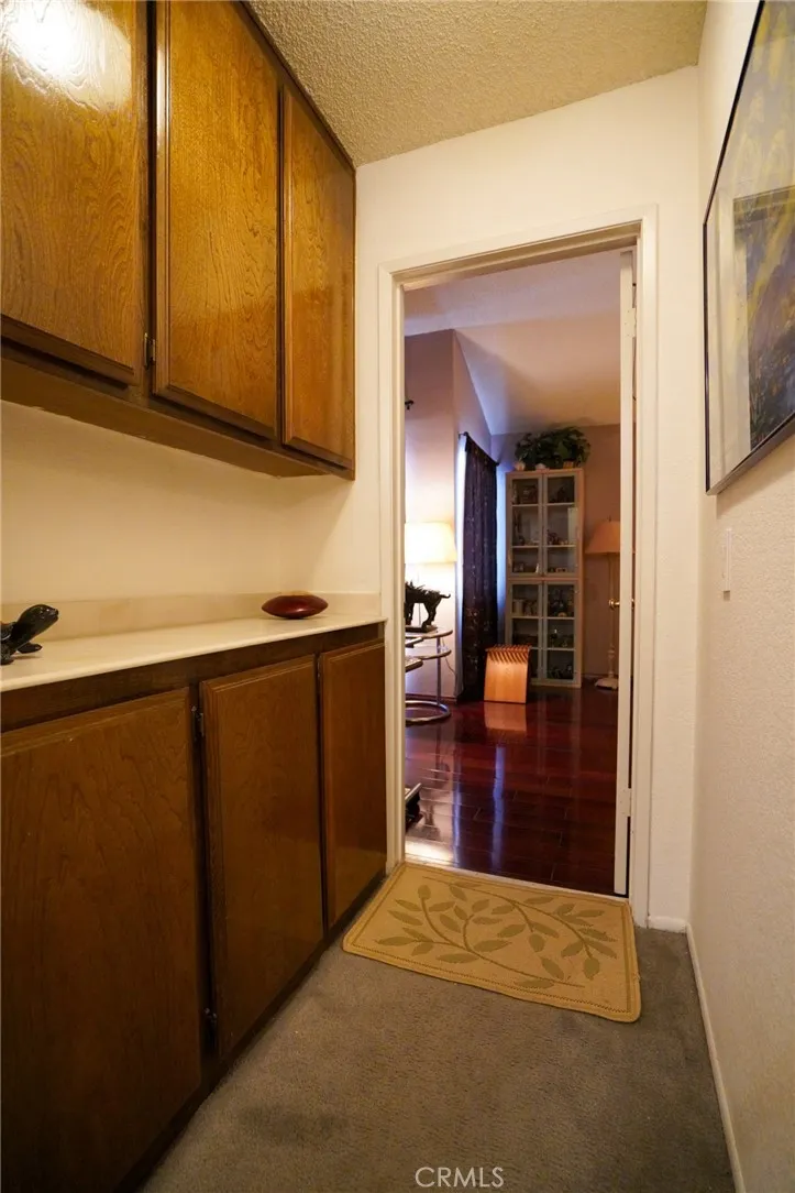 15735 Nordhoff #26 Los Angeles, CA 91343
