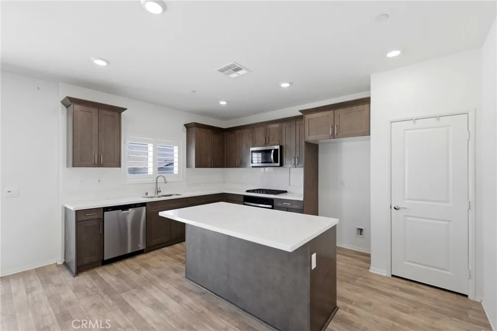 13936 Vantage Moreno Valley, CA 92555