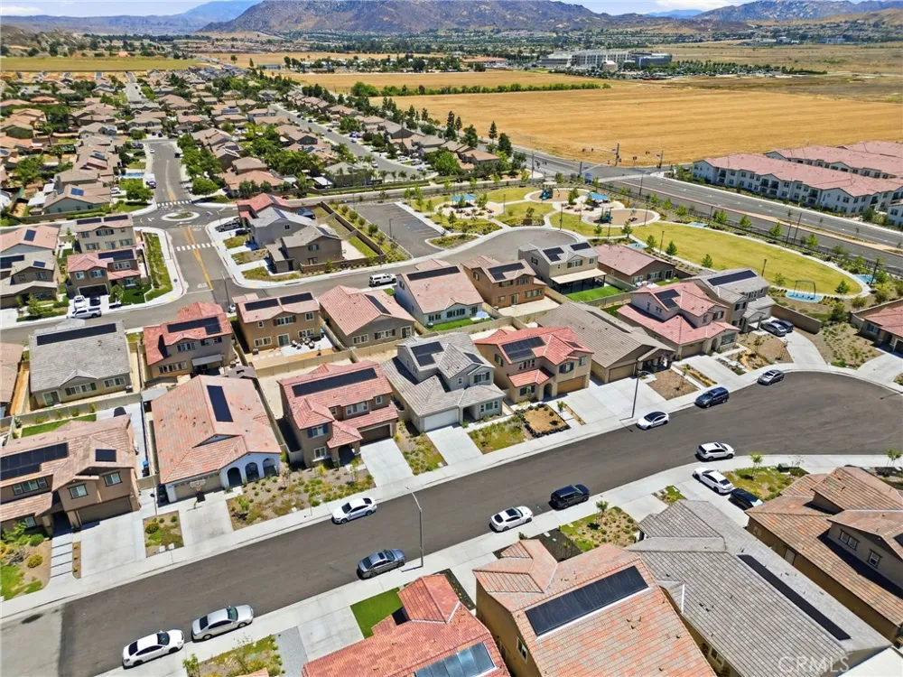 13936 Vantage Moreno Valley, CA 92555