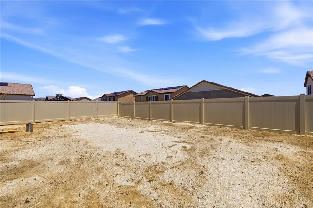 13936 Vantage Moreno Valley, CA 92555